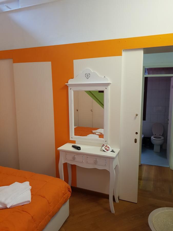 Ca' Del Sol Venezia Bed & Breakfast Exterior photo
