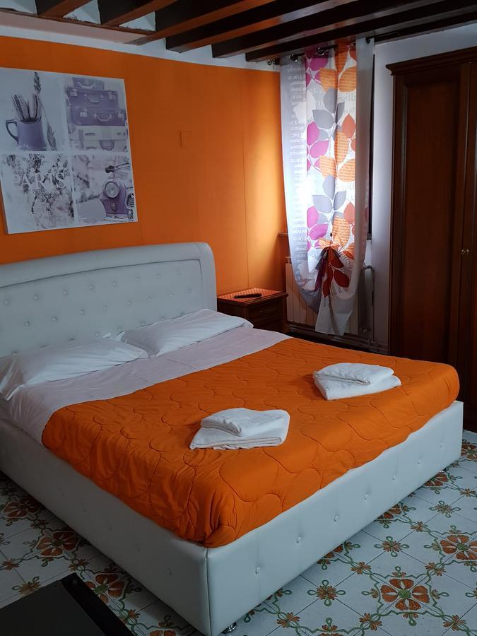 Ca' Del Sol Venezia Bed & Breakfast Exterior photo