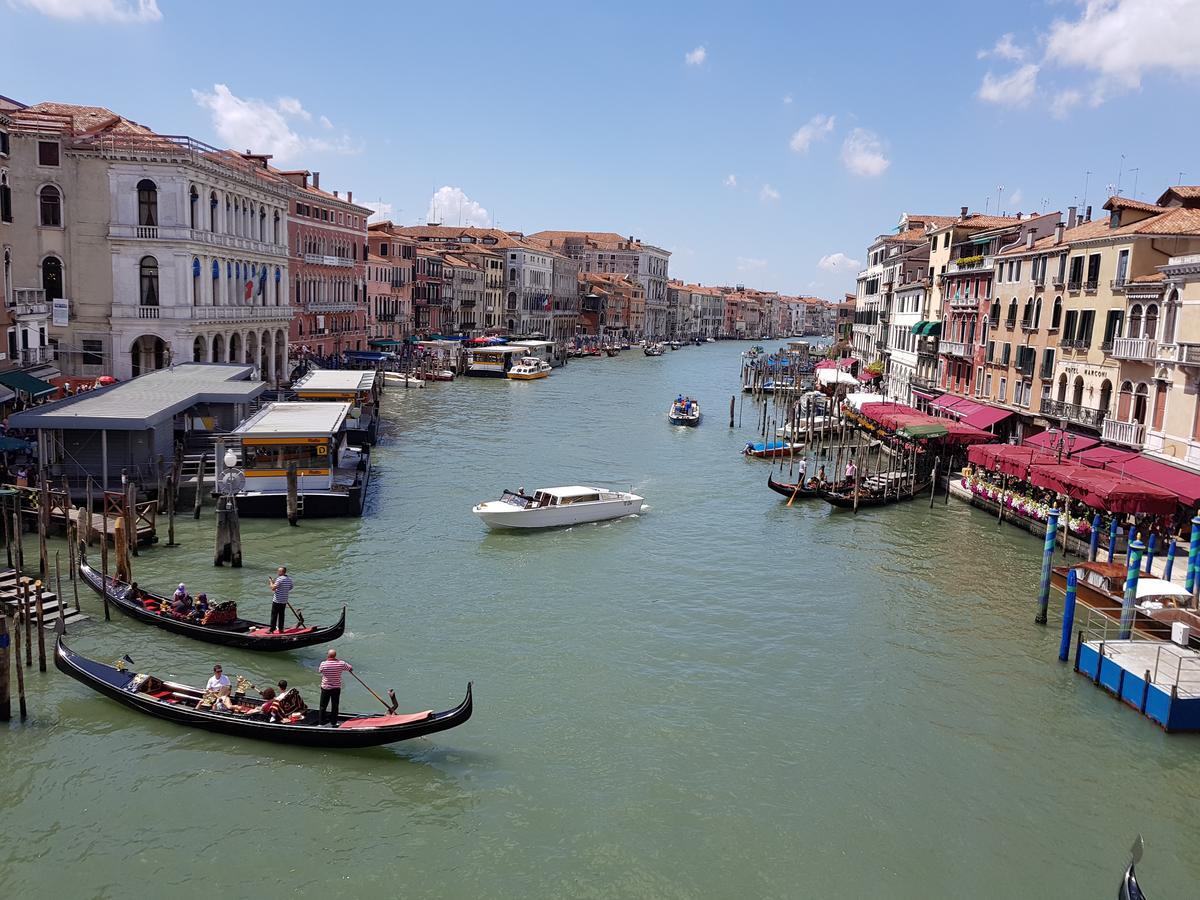 Ca' Del Sol Venezia Bed & Breakfast Exterior photo